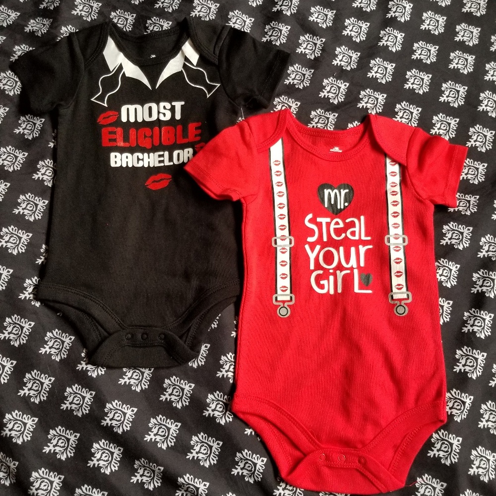 ⚠️ Clearance BUNDLE | 2 Boys' bodysuits